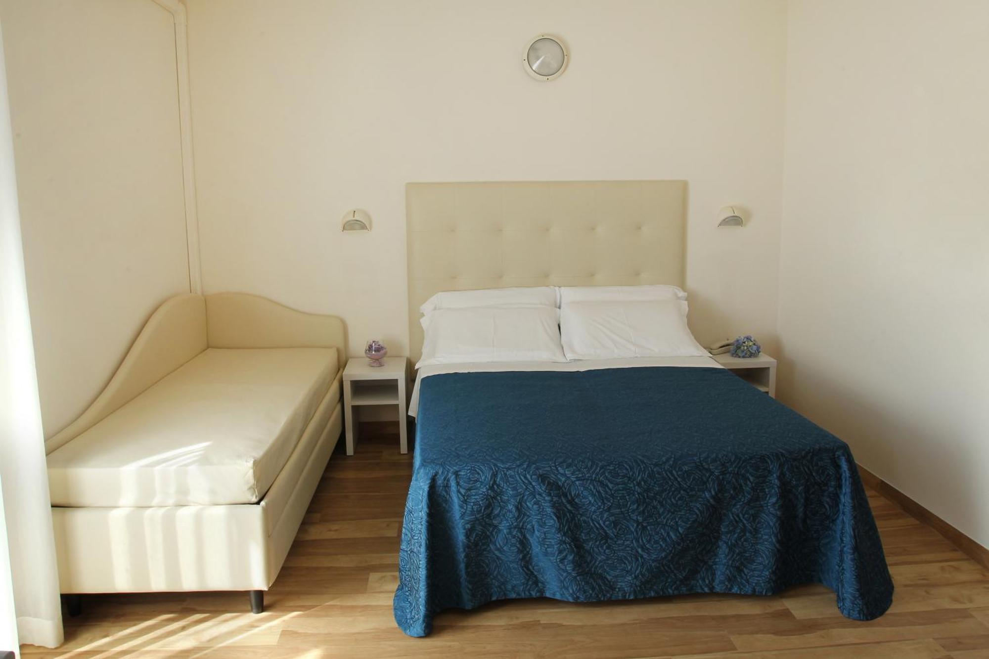Hotel Bella Igea Bellaria-Igea Marina Habitación foto